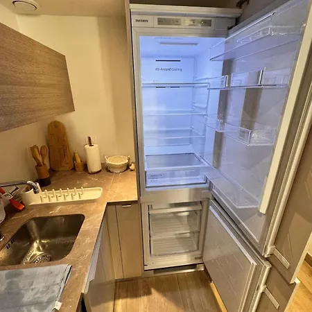 With Mezzanine 3 Minutes To Sea Holiday home Nice