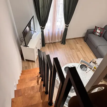 With Mezzanine 3 Minutes To Sea Vakantiehuis