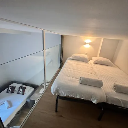 With Mezzanine 3 Minutes To Sea Holiday home Nice